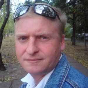 Олег Головатый, 49 лет